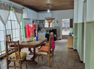 Casa · 60m² · 3 Ambientes · Propiedad en Venta Brandsen