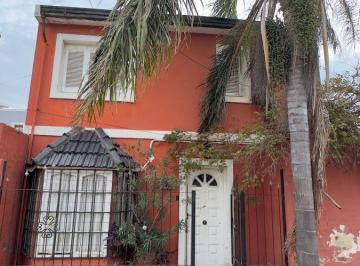 PH de 6 ambientes, Córdoba · PH con 90 m² Construidos y 2 Dorm. en Venta