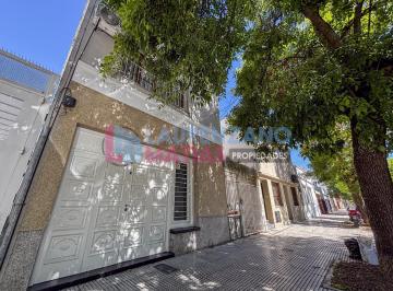 PH · 120m² · 3 Ambientes · 1 Cochera · Venta PH 3/4 Ambientes con Cochera, Patio, Terraza en Villa Pueyrredon