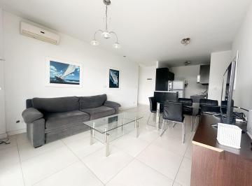 Departamento · 52m² · 2 Ambientes · 1 Cochera · Alquiler Dos Ambientes Amoblado con Parrilla, Cochera y Baulera