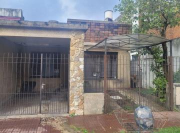 Casa · 234m² · 3 Ambientes · 2 Cocheras · Venta Casa Villa Ballester