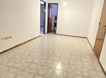 Departamento · 53m² · 5 Ambientes · 1 Cochera · Departamento Planta Baja - Patio - 2 Dorm. - Cochera