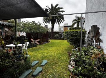 Casa · 140m² · 4 Ambientes · 1 Cochera · Venta Casa 4 Amb - Lote Propío 10x42 - Haedo Norte
