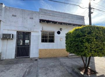 Casa · 63m² · 4 Ambientes · Casa en Venta a Restaurar o Demoler