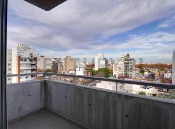 Departamento · 39m² · 2 Ambientes · Venta - Semipiso - 2 Ambientes - Piso Alto con Toilette - Luminoso - Villa del Parque
