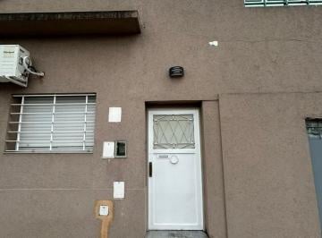 PH · 87m² · 3 Ambientes · PH en Venta 3 Ambientes Villa Lugano