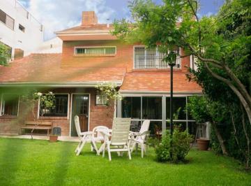 Casa · 260m² · 5 Ambientes · Casa en Venta - 3 Dorm. 4 Baños - Belgrano