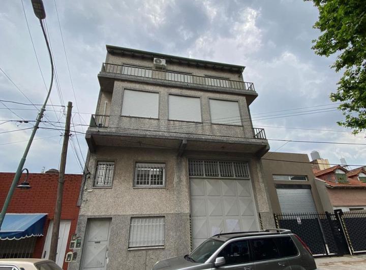 Depósito · 729m² · 1 Cochera