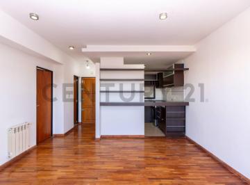 Departamento · 46m² · 2 Ambientes · 1 Cochera · Departamento en Venta en La Plata Frente a Plaza Malvinas - Apto Banco Nacion