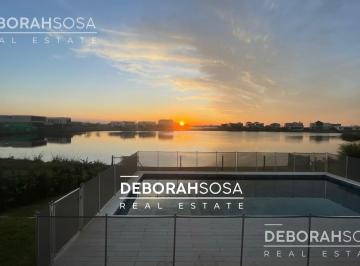 Casa · 220m² · 5 Ambientes · Casa en Alquiler Temporal 2026 - Puertos