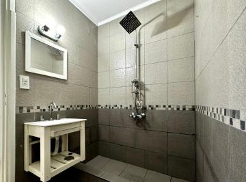 Departamento · 58m² · 3 Ambientes · Departamento PH 3 Amb 2° Escalera Ideal Inversor