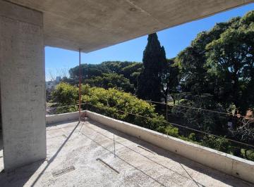 Departamento de 4 ambientes, Saavedra · Departamento de 4 Ambientes con Terraza Propia (Piso Completo)