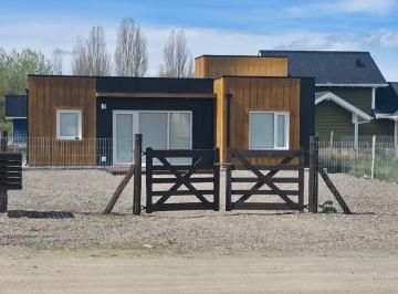 Casa · 44m² · 2 Ambientes · 1 Cochera · Casa en Venta Totalmente Equipada - Trevelin