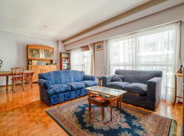 Departamento · 134m² · 5 Ambientes · 1 Cochera · Venta: Departamento 4 Ambientes con Dependencia y Guardacoches en Recoleta