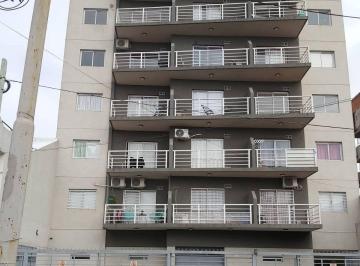 Departamento de 2 ambientes, Tres de Febrero · o'Higgins 44