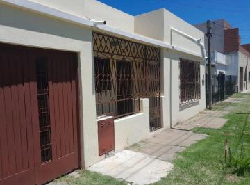Casa de 3 ambientes, Hurlingham · Venta Casa 3 Ambientes Villa Tesei Hurlingham