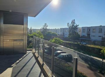 Parrilla en balcon · Alquiler Departamento 2 Ambientes con Cochera en Torres Cristal Nordelta