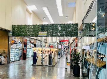 Local comercial · 15m² · 1 Ambiente · Venta Local Galeria Via del Sol Once