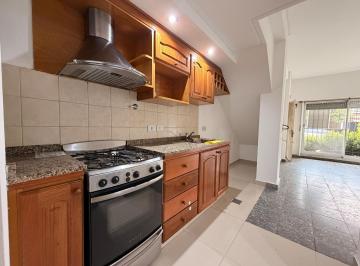 Departamento · 50m² · 2 Ambientes · Alquiler, Dpto. 2 Amb, Tipo PH, C/ Patio, S/ Expensas, Frent