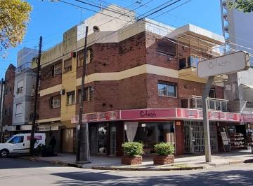 Departamento · 66m² · 3 Ambientes · 1 Cochera · Departamento en Lanús Oeste