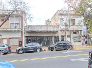 Local comercial de 2 ambientes, Villa Pueyrredón · Local Sobre Av Nazca - Terreno Propio - 8,66 X 30 m