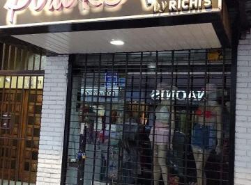 Local comercial , La Matanza · Local Comercial de 32 m² en Alquiler en Ramos Mejía