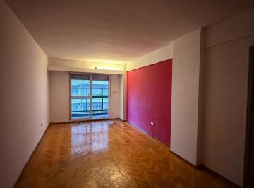 Departamento · 75m² · 5 Ambientes · Departamento Apto Credito de 3 Dorm.
