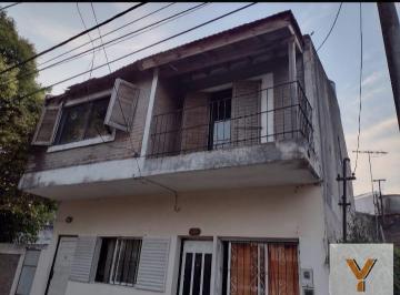 Casa · 100m² · 5 Ambientes · Casa en Venta - 3 Dorm. 2 Baños - 201 m² - Escobar