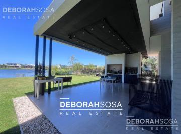 Casa · 244m² · 5 Ambientes · 2 Cocheras · Casa en Venta 5 Ambientes Al Lago Barrio El Cantón Belén de Escobar Zona Norte