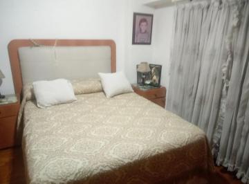 Departamento · 55m² · 3 Ambientes · 1 Cochera · Departamento en Venta - 2 Dorm. 1 Baño - Lanús