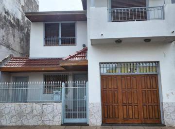 Casa de 4 ambientes, La Matanza · Casa Ideal Para Dos Familias