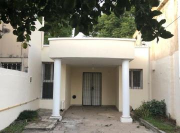 Casa de 4 ambientes, Villa Allende · Alquiler Villa Allende Centro m Polideportivo