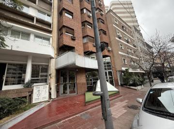 Local comercial · 383m² · Gran E Importante Local Comercial de 383 m Sobre Cañada. Cordoba