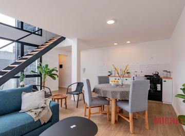 PH · 84m² · 3 Ambientes · PH Tipo Loft de 2 Dorm. en Venta. La Plata.