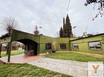Casa · 180m² · 3 Ambientes · 1 Cochera · Casa en Venta - 2 Dorm. 1 Baño - Cochera - 1800 m² - Melchor Romero, La Plata