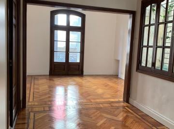 Departamento · 80m² · 4 Ambientes · Departamento en Alquiler de 3 Ambientes con Escritorio en Recoleta