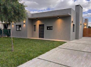 Casa de 4 ambientes, Pilar · Dueño Directo Hermosa Casa a Estrenar