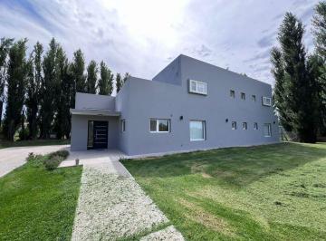 Casa · 150m² · 5 Ambientes · Alquiler Casa Costa Nogal