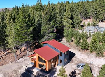 Casa · 90m² · 4 Ambientes · Casa en San Martin de Los Andes