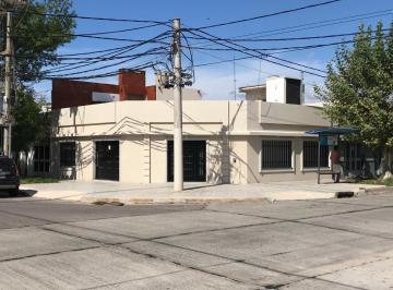 Casa · 119m² · 4 Ambientes · 1 Cochera · Hermosa Propiedad Corirentes 4401