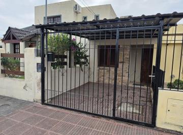 Casa de 4 ambientes, Córdoba · Alquiler en Barrio Jorge Newbery Para Mudarte Ya