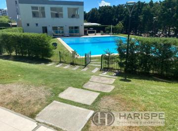 Departamento · 49m² · 2 Ambientes · 1 Cochera · Alquiler Departamento un Dormitorio con Jardín en Nordelta