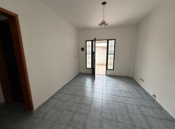 PH Alquiler de 3 ambientes · Casa PH 3 Ambientes C/patio - Ezpeleta, Sarmiento Al 4000
