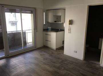 Departamento · 30m² · 1 Ambiente · Departamento - Congreso - Amplio Balcon Al Frente - Excelente Estado