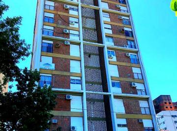 Departamento de 4 ambientes, Belgrano · Melián y Olazábal. Torre Categoría. 3 Dorm.. Baño y Toilette.