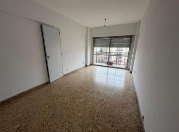 Departamento de 2 ambientes, Quilmes · Departamento 2 Ambientes - Quilmes Centro, Alvear Esquina Alem