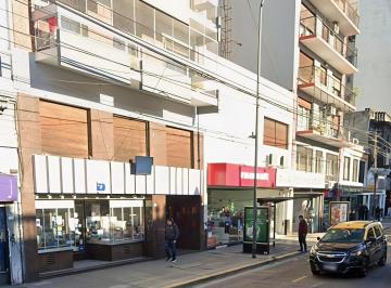 Local comercial · 210m² · Local en Villa Crespo