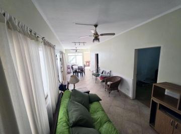 PH · 114m² · 3 Ambientes · PH en Venta - 2 Dorm. 2 Baños - Núñez