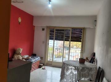 Departamento de 2 ambientes, Villa Luro · Alquiler Departamento 2 Ambientes con Balcon en Villa Luro