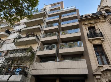 Departamento de 2 ambientes, Recoleta · Departamento de Dos Ambientes en Venta en Recoleta. Refaccionado a Nuevo.